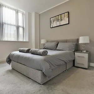 Luxury Centre Pad Apartment Kingston upon Hull