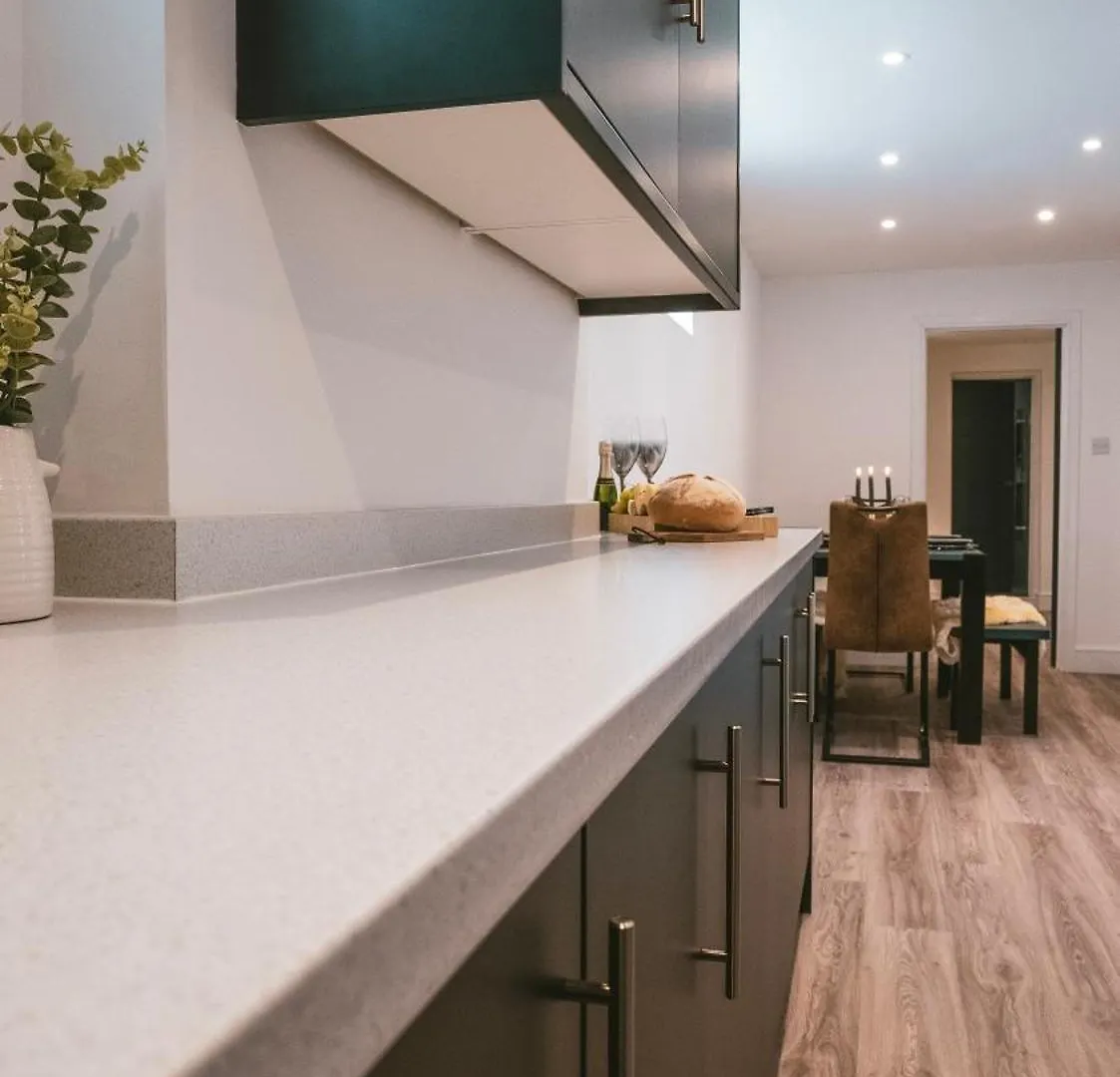 Tunstall House Cheltenham Apartment